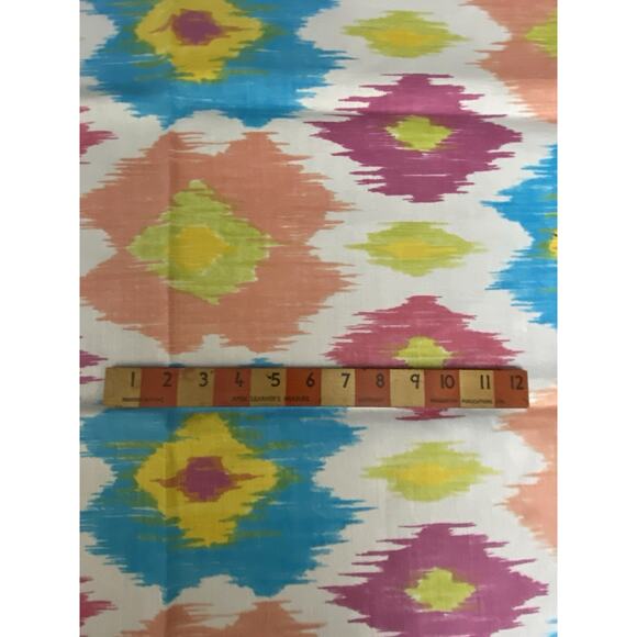 THIBAUT Bimini Ikat Linen Blend Fabric Sample 26x26 Linen Blend Multicolor - Picture 3 of 5